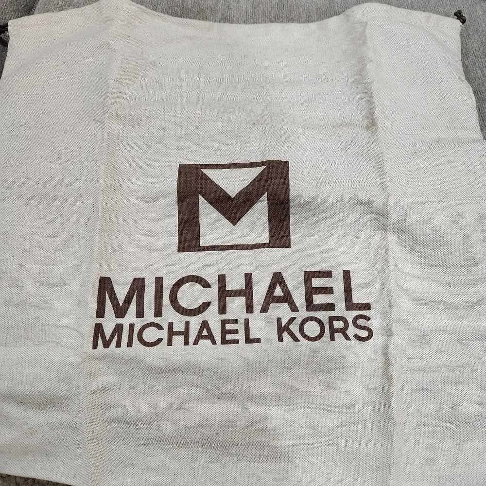 Michael Kors Jet Set Travel Tote Glossy Black Hand Bag, Women's OS